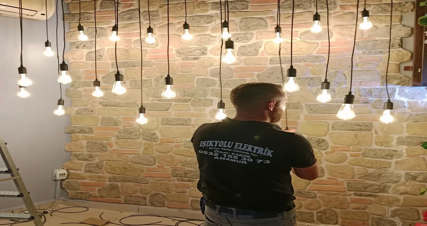 Endüstriyel Elektrik Çözümlerinde Güvenilir Ortağınız